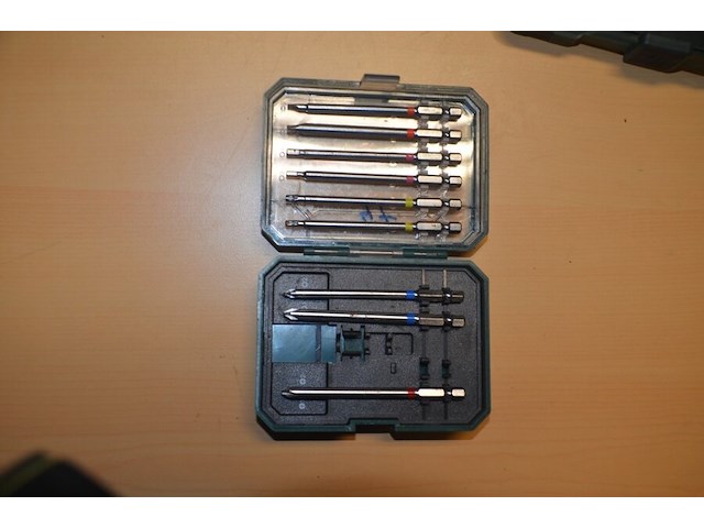 Power inverter kemot urz 3162, 2 x boorkoppenset parkside, dopsleutelset kstools - afbeelding 7 van  8