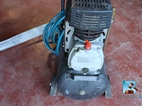 Power plus-compressor met toebehoren - afbeelding 8 van  12
