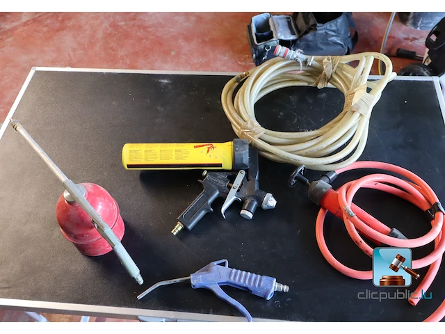 Power plus-compressor met toebehoren - afbeelding 9 van  12