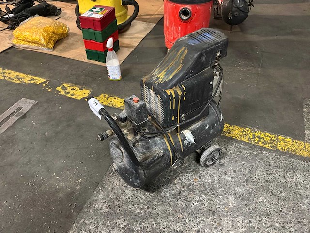 Power plus pow 551 hogedrukcompressor - afbeelding 1 van  2