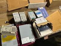 Power supply (8x) - afbeelding 1 van  7