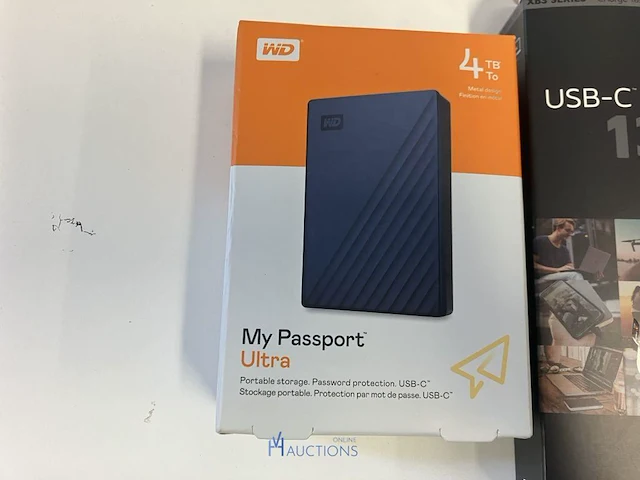 Powerbank titan en externe harde schijf wd - afbeelding 2 van  3