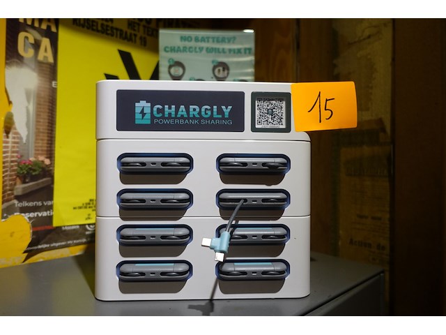 Powerbankverhuurstation chargly - afbeelding 1 van  3