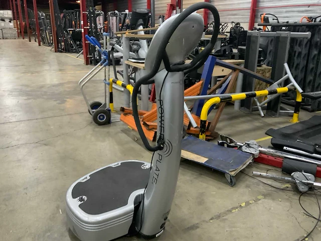 Powerplate new model trilplaat overige cardiotoestellen - afbeelding 3 van  4