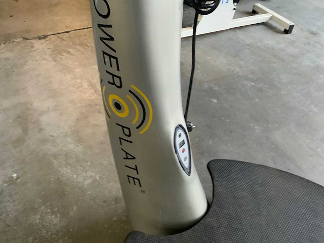 Powerplate next gen trilplaat overige cardiotoestellen - afbeelding 3 van  6