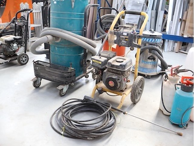 Powerplus hogedrukreiniger - afbeelding 1 van  6