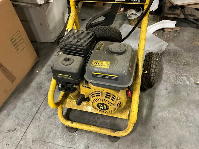 Powerplus pow xg9007 hogedrukreiniger - afbeelding 2 van  4