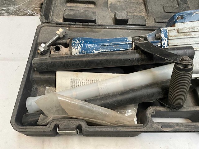 Powerplus pow30580 breekhamer - afbeelding 4 van  6