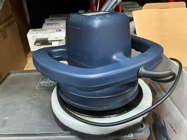 Powerplus pow404 poliermachine - afbeelding 2 van  4