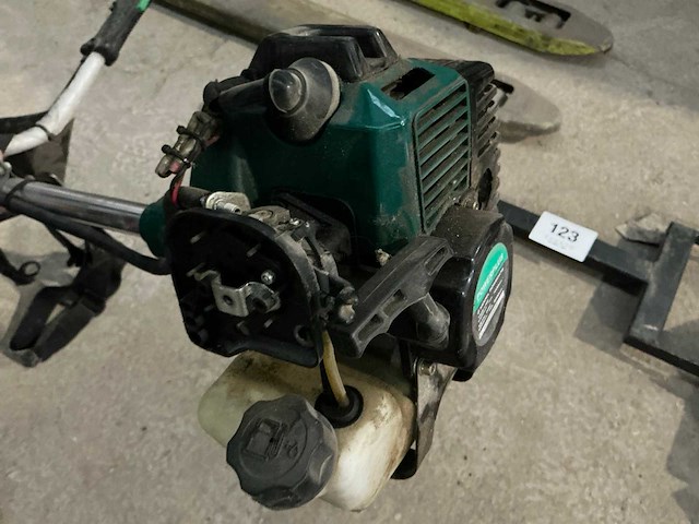 Powerplus pow60476 bosmaaier - afbeelding 4 van  5