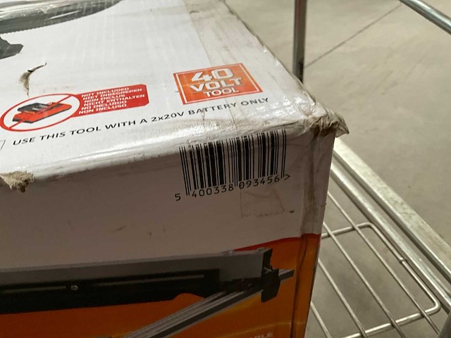 Powerplus powdp2580 tafelzaag - afbeelding 2 van  4