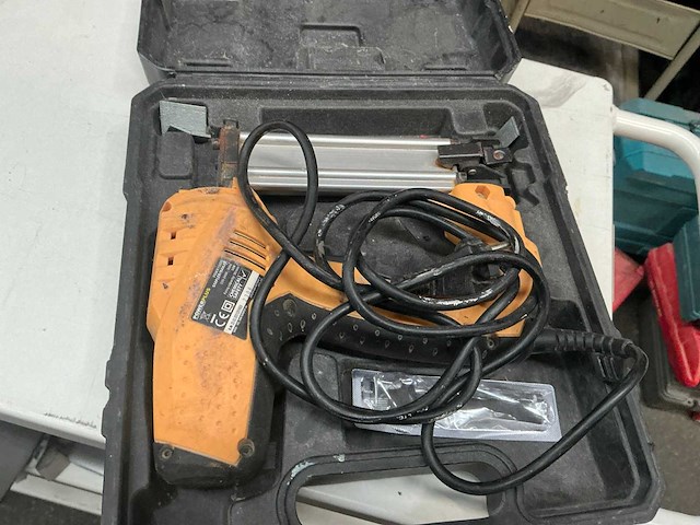 Powerplus powx13800 elektrische tacker - afbeelding 1 van  1