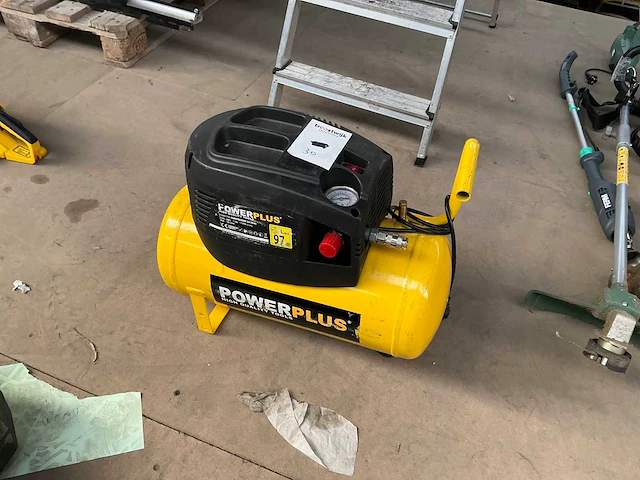 Powerplus powx1725 compressor - afbeelding 3 van  3