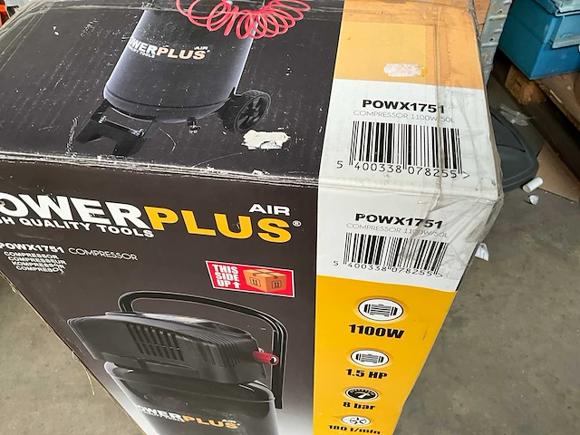 Powerplus powx1751 luchtcompressor 110pw, 8 bar, 50 liter - afbeelding 3 van  7