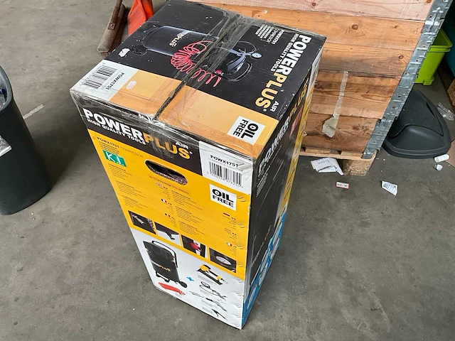 Powerplus powx1751 luchtcompressor 110pw, 8 bar, 50 liter - afbeelding 4 van  7