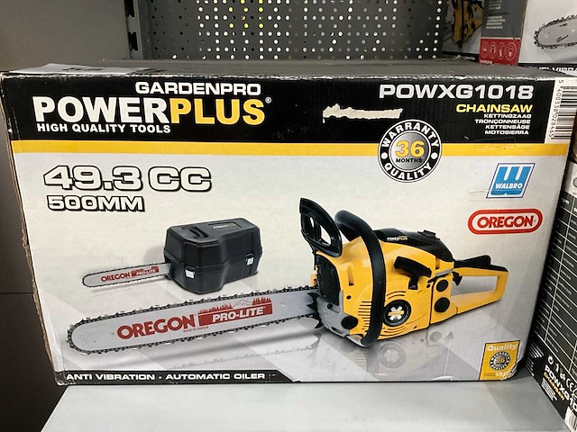 Powerplus powxg1018 kettingzaag - afbeelding 1 van  2
