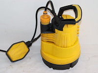 Powerplus powxg9502 dompelpomp 350w - afbeelding 2 van  3