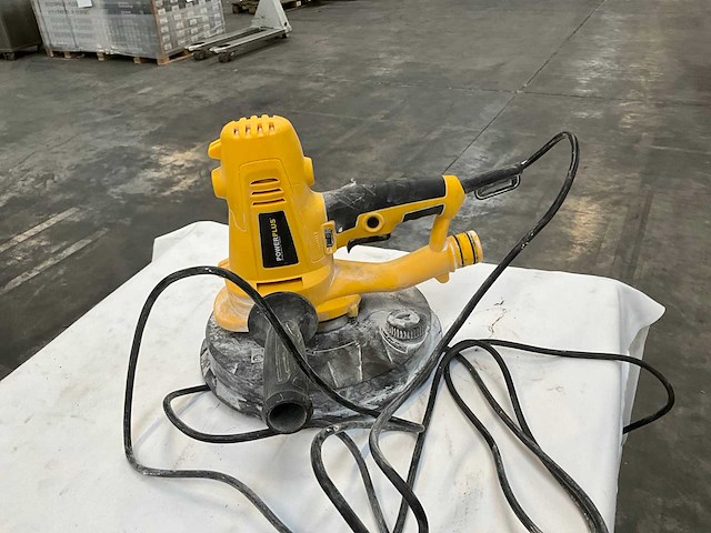Powerplus pqwx0478 handschuurmachine - afbeelding 1 van  3