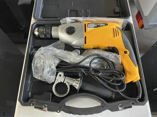 Powerplus x024 boormachines - afbeelding 1 van  2