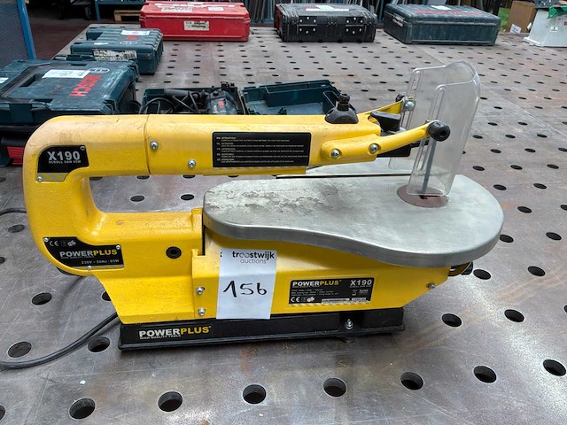 Powerplus x190 verticale figuurzaag tafelmodel - afbeelding 1 van  3