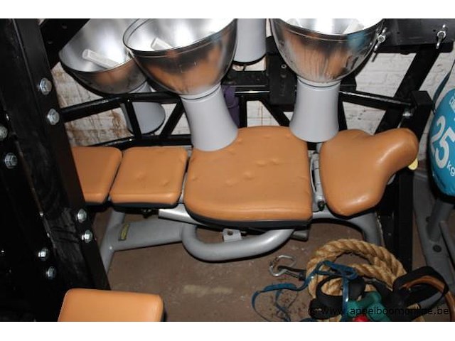 Powerrack met bench - afbeelding 2 van  2