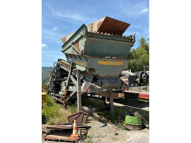 Powerscreen titan 516 mobiele zeefinstallatie - afbeelding 11 van  15