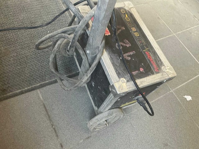 Powerslave electronics v1500 booster - afbeelding 7 van  8