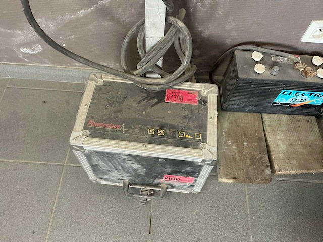 Powerslave electronics v1500 booster - afbeelding 4 van  8