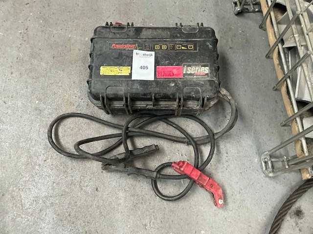 Powerslave i-serie 12v-24v start booster te herstellen - afbeelding 1 van  4