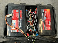 Powerslave i-serie 12v-24v start booster te herstellen - afbeelding 3 van  4