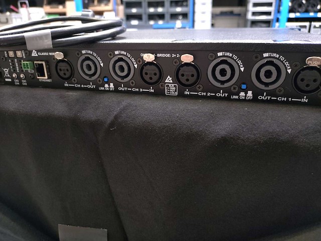 Powersoft - m50q hdsp+eth - amplifier 4ch - afbeelding 4 van  4