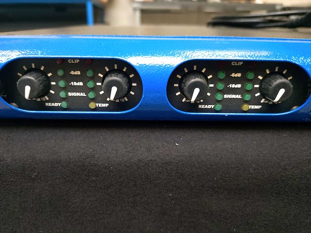 Powersoft - m50q hdsp+eth - amplifier 4ch - afbeelding 2 van  4