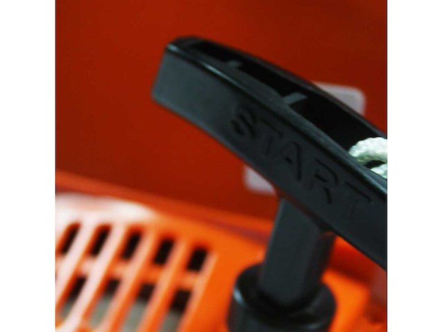 Powertech pt 5200 52cc kettingzaag - afbeelding 2 van  5