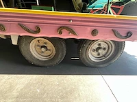 Praalkoets op aanhangwagen - afbeelding 39 van  46