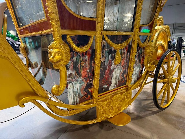 Praalwagen koets - afbeelding 27 van  29