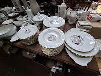 Prachtig servies - afbeelding 1 van  8
