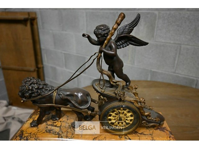 Prachtige antieke klok op marmeren voet - afbeelding 4 van  8