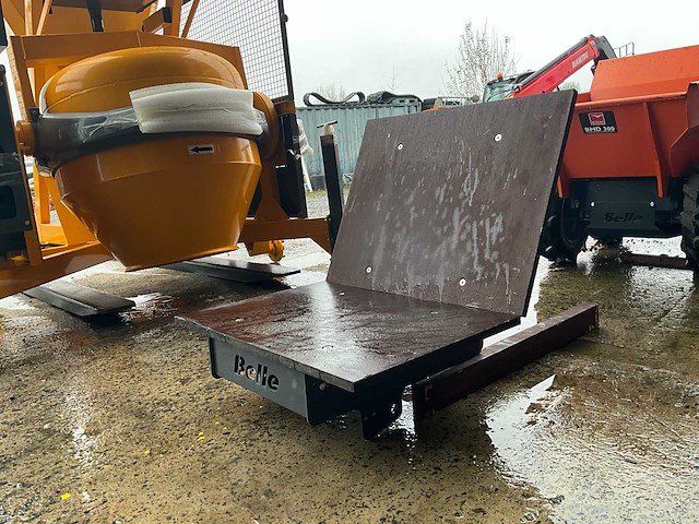 Prachtige bmd 300 nieuwe gemotoriseerde kruiwagen - afbeelding 23 van  23