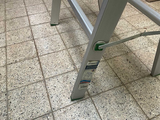 Practo alu schraag - afbeelding 4 van  4