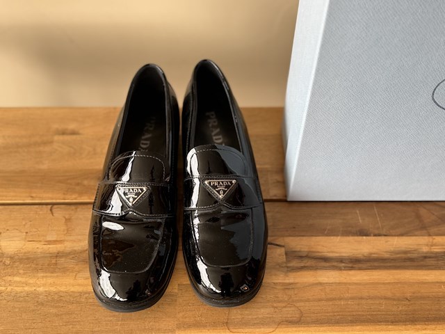 Prada loafers - afbeelding 2 van  7