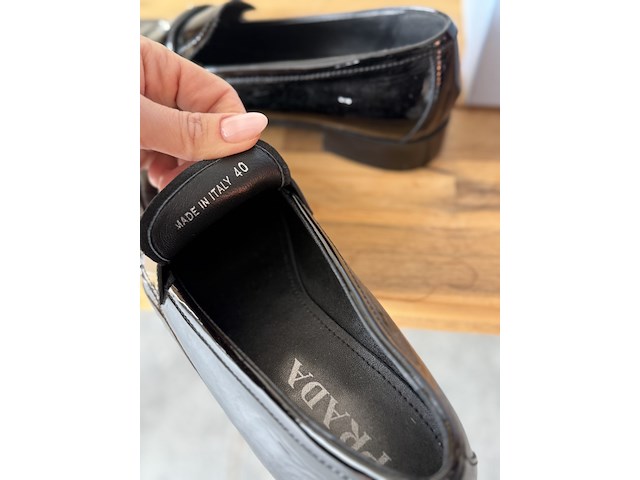 Prada loafers - afbeelding 5 van  7