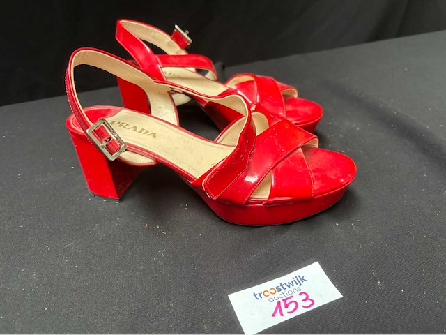Prada schoenen maat 38 (gebruikt) - afbeelding 1 van  4