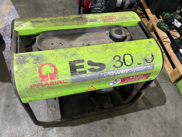 Pramac es3000 stroomgenerator - afbeelding 3 van  3