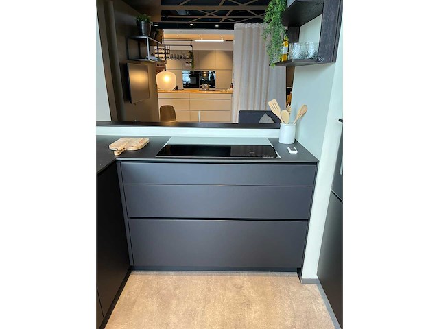 Prato zwarte keuken - afbeelding 3 van  7