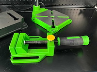 Precisie kolomboormachine voor modelbouw en details - afbeelding 1 van  1