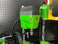 Precisie kolomboormachine voor modelbouw en details - afbeelding 10 van  11