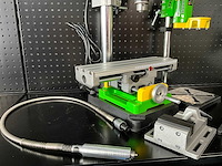 Precisie kolomboormachine voor modelbouw en details - afbeelding 2 van  7