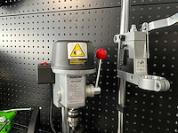 Precisie kolomboormachine voor modelbouw en details - afbeelding 4 van  6