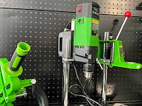 Precisie kolomboormachine voor modelbouw en details - afbeelding 3 van  8