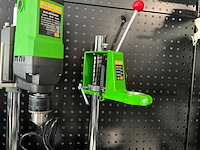 Precisie kolomboormachine voor modelbouw en details - afbeelding 4 van  8